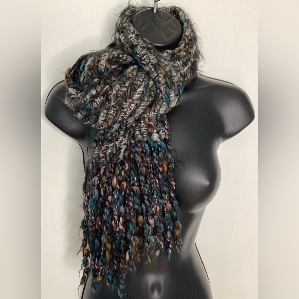 Chic Multicolor Knit Scarf